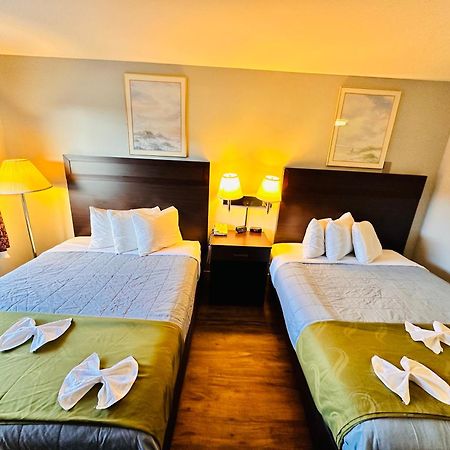 Coratel Inn And Suites By Jasper Ocean Shores Bagian luar foto