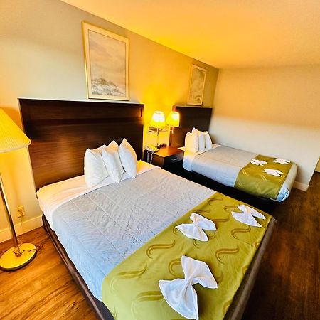 Coratel Inn And Suites By Jasper Ocean Shores Bagian luar foto