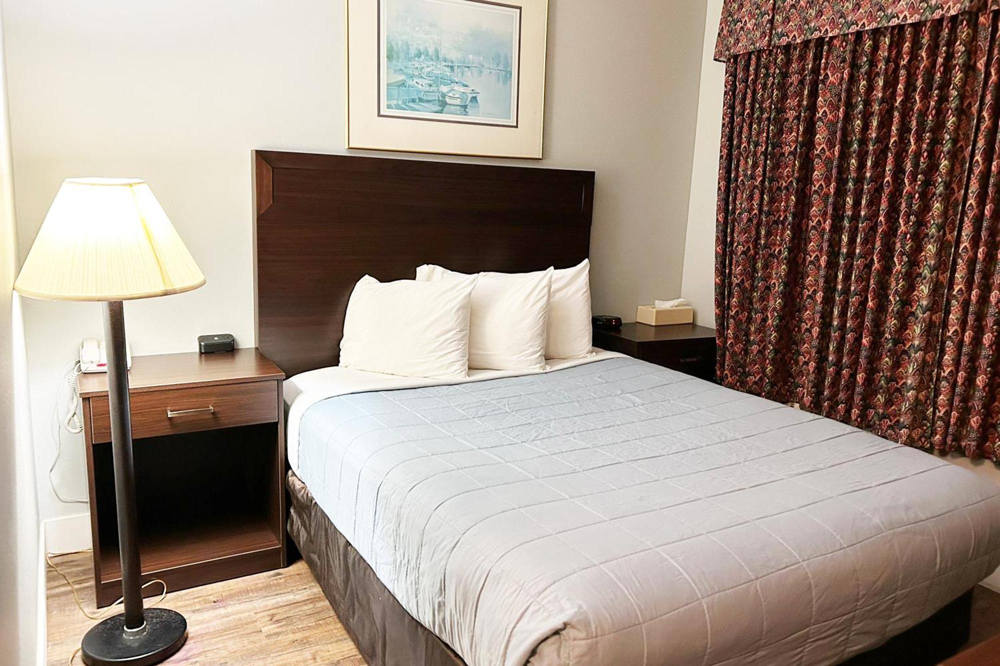 Coratel Inn And Suites By Jasper Ocean Shores Bagian luar foto