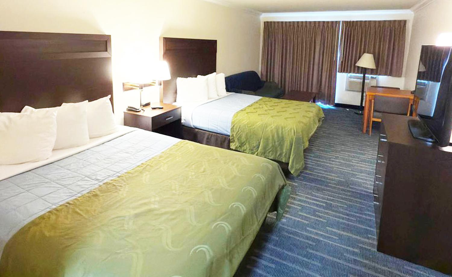 Coratel Inn And Suites By Jasper Ocean Shores Bagian luar foto