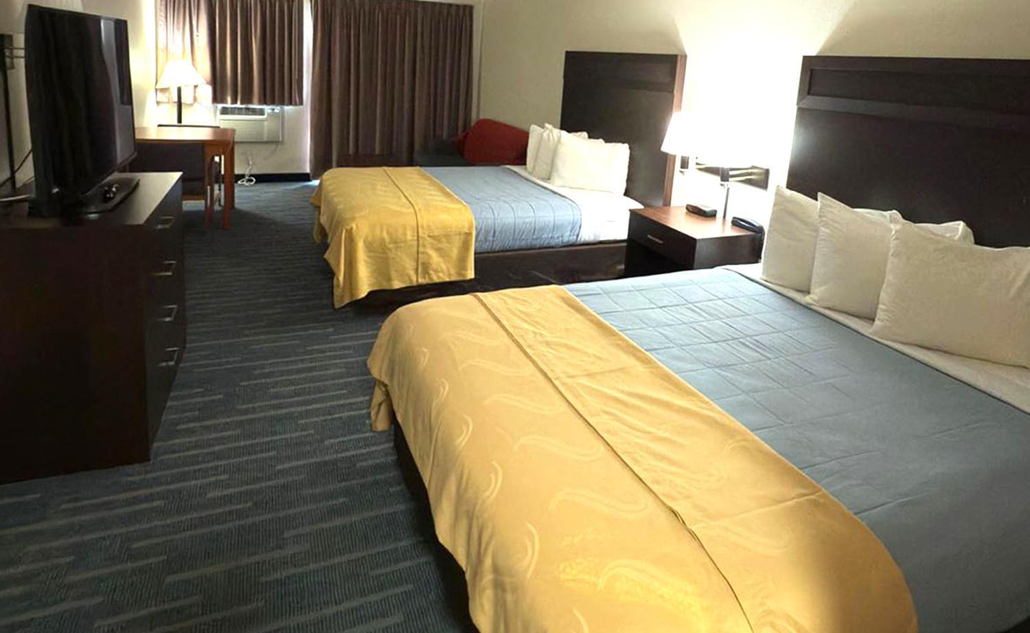 Coratel Inn And Suites By Jasper Ocean Shores Bagian luar foto
