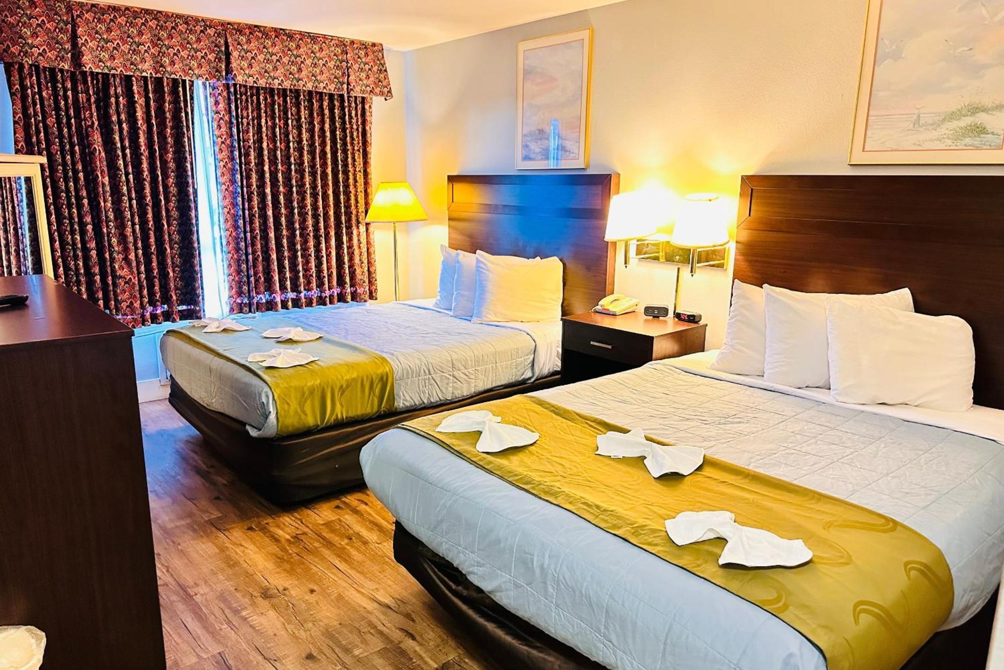 Coratel Inn And Suites By Jasper Ocean Shores Bagian luar foto