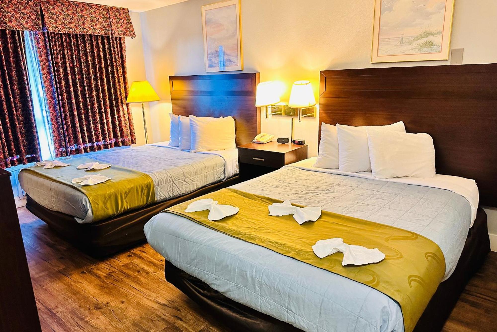Coratel Inn And Suites By Jasper Ocean Shores Bagian luar foto