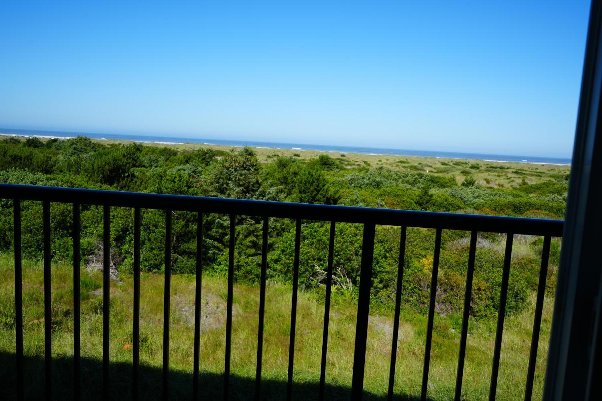 Coratel Inn And Suites By Jasper Ocean Shores Bagian luar foto